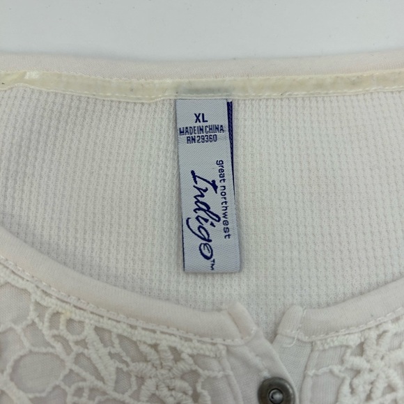 Great Northwest, indigo, Women’s White, Henley, Long Sleeve, Top Size XL - Picture 5 of 9